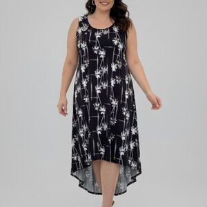 Classic Black and White Sleeveless Hi Low Dress XL